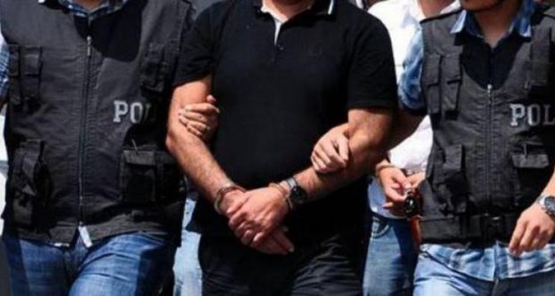 Çivril'de FETÖ'den 7 tutuklama
