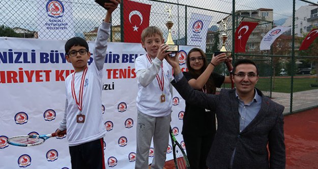 Büyükşehir'den tenis turnuvası