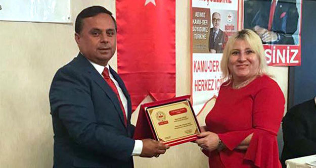 Akcan'a 'yılın belediye başkanı' ödülü