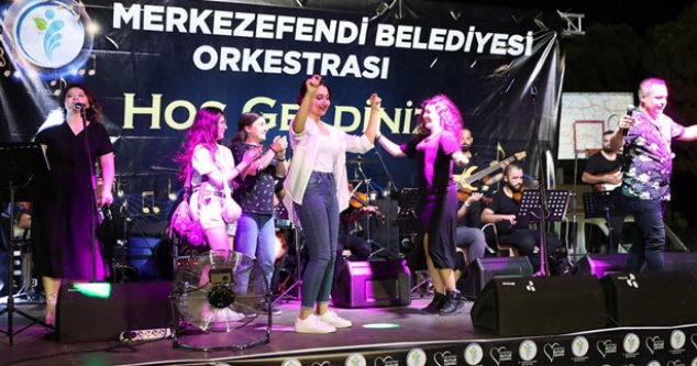 Mehmet Akif Ersoy Mahallesi'nde muhteşem konser